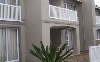 3 Bedroom Apartment in Pinnacle Point Golf Estate