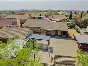 4 Bed House in Secunda