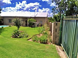 4 Bed House in Reddersburg