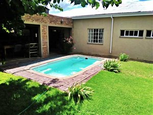4 Bed House in Reddersburg