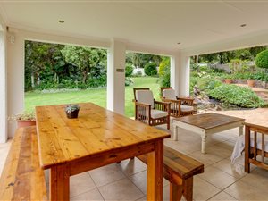 4 Bed House in Bryanston