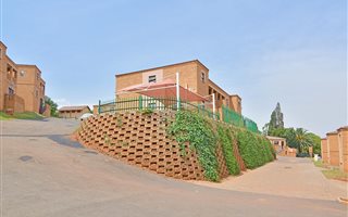 2 Bedroom Apartment in Kibler Park