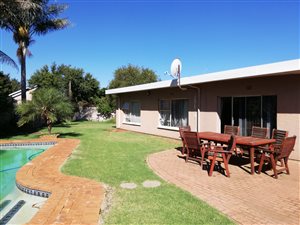 3 Bed House in Modder East