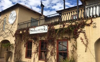 84 m² Retail Space in Dullstroom
