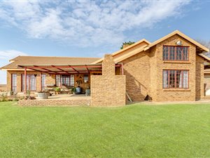 3 Bed House in Droogefontein