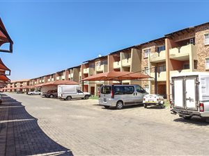 2 Bed House in Comet