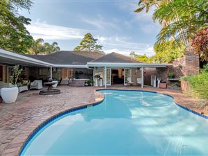 4 Bed House in Cowies Hill