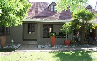 5 Bedroom House in Denver Park