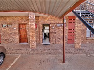 2 Bed Apartment in Lotus Gardens