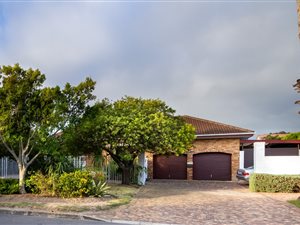 4 Bed House in Heldervue