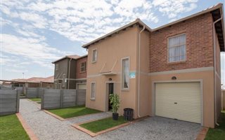 4 Bedroom House in Mindalore