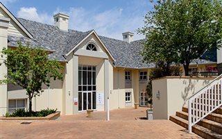 100 m² Office Space in Bryanston