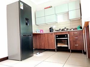 1 Bed Apartment in Rooihuiskraal North