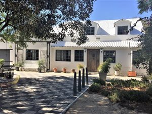 3 Bed House in Hopefield