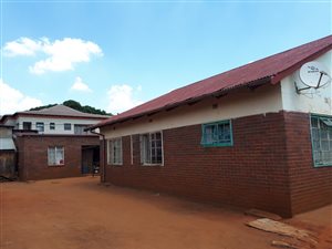 3 Bed House in Lindo Park
