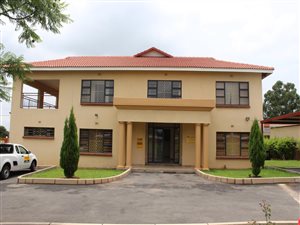 680 m² Commercial space in Benoni AH