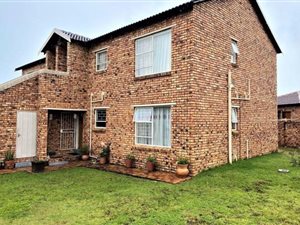 2 Bed Townhouse in Arundo Estate