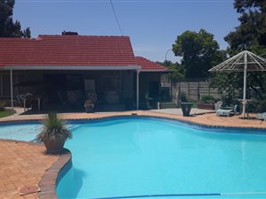 3 Bed House in Brackendowns