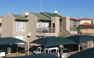 2 Bedroom Townhouse in Southcrest