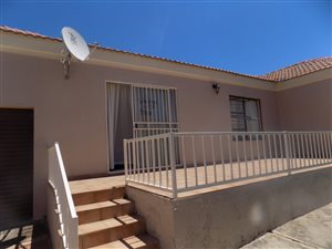 3 Bedroom House in Fochville