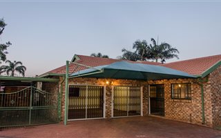 3 Bedroom House in Magalieskruin