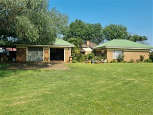 5000 m² Farm in Unitas Park