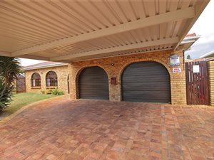 3 Bedroom House in Monte Vista