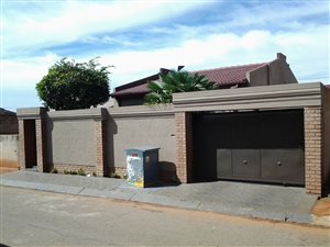 2 Bed House in Pimville