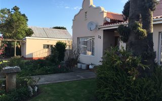 3 Bedroom House in Humansdorp