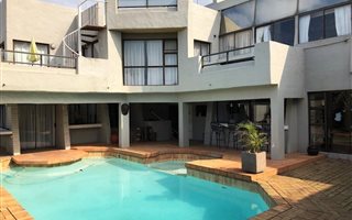 14 Bedroom House in Glenashley
