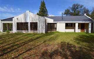 4 Bedroom House in Smithfield