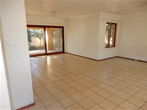 2 Bed Cluster in Douglasdale