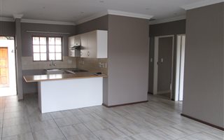 2 Bedroom Simplex in Paulshof
