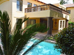 5 Bed House in Dainfern Golf Estate