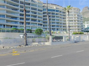 3 Bed Apartment in Bantry Bay