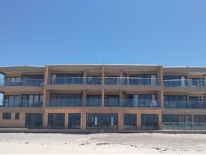 3 Bed Apartment in Paradise Beach