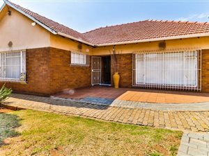 3 Bed House in Dawnview