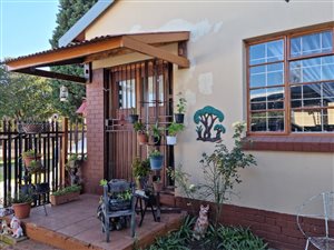 2 Bed House in Nigel Central