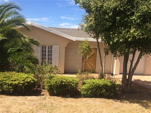 4 Bedroom House in Stellenberg