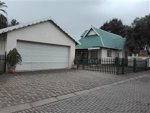 4 Bed Cluster in Plantation