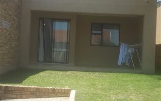 2 Bedroom Townhouse in Fourways