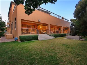 4 Bed House in Olive Crest Estate