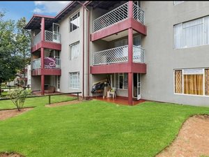2 Bed Townhouse in Westdene