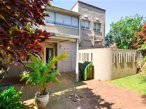 3 Bed Apartment in Sunningdale