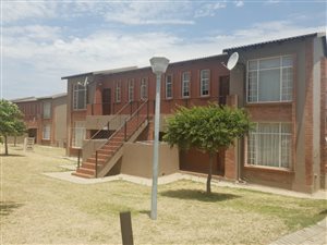 2 Bed Apartment in Laser Park