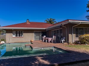 4 Bed House in Sydenham