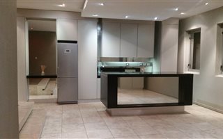 1 Bedroom Apartment in Newtown