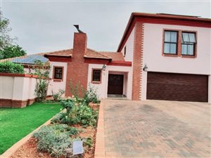 4 Bed House in Midfield Estate