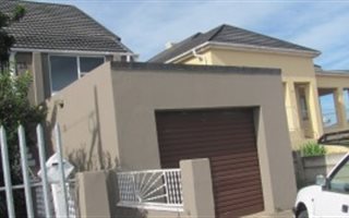 3 Bedroom House in Cannon Hill