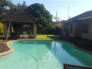 5 Bed House in Meerensee